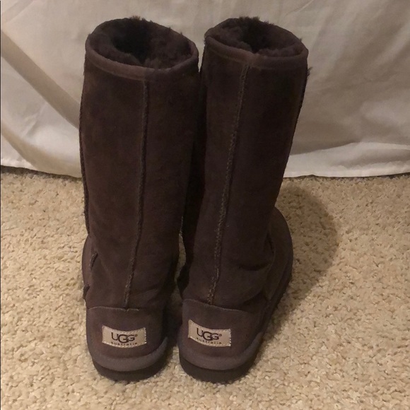Ugh Boots - Picture 1 of 2